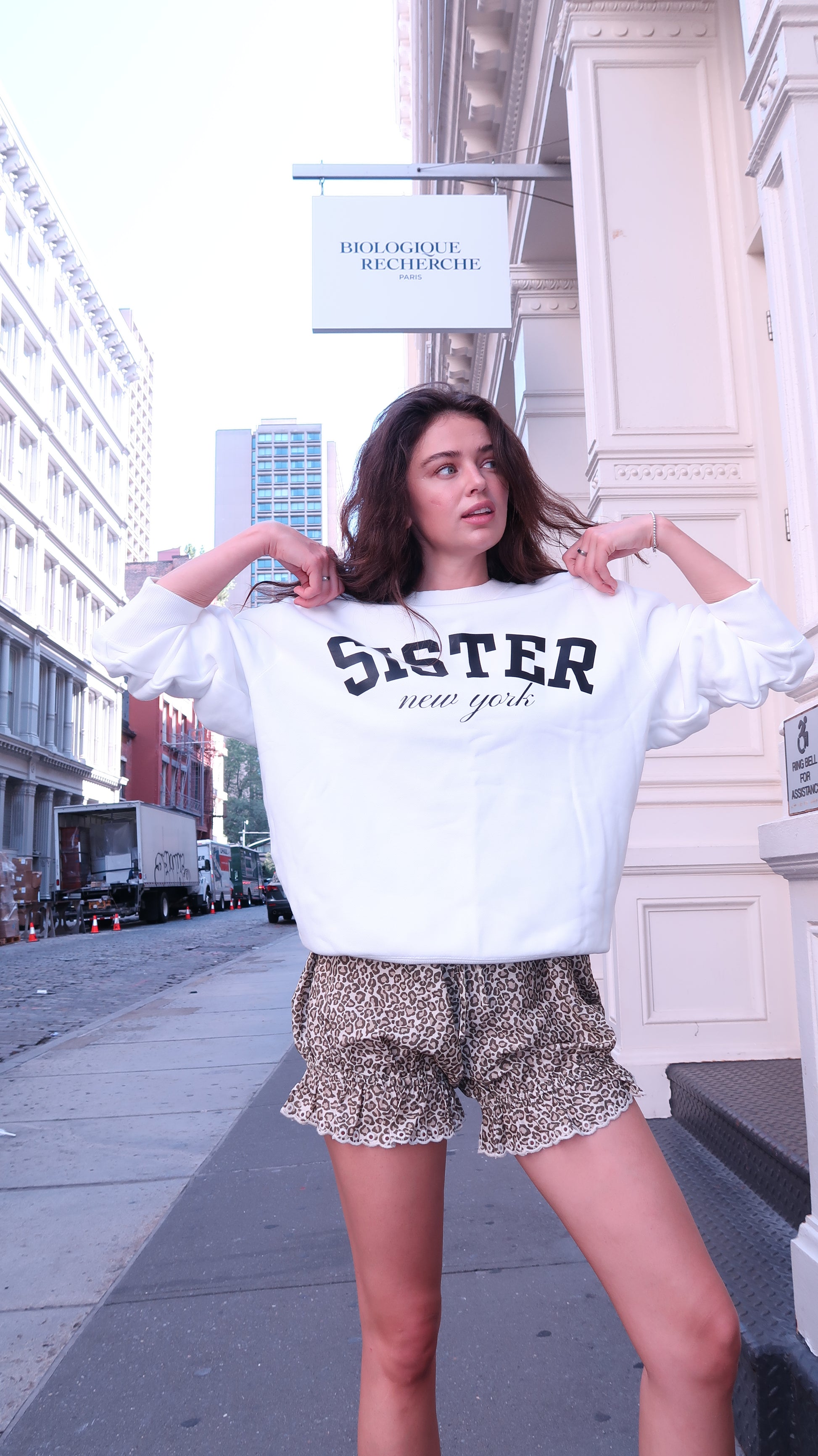 crewneck sweatshirt with university lettering 